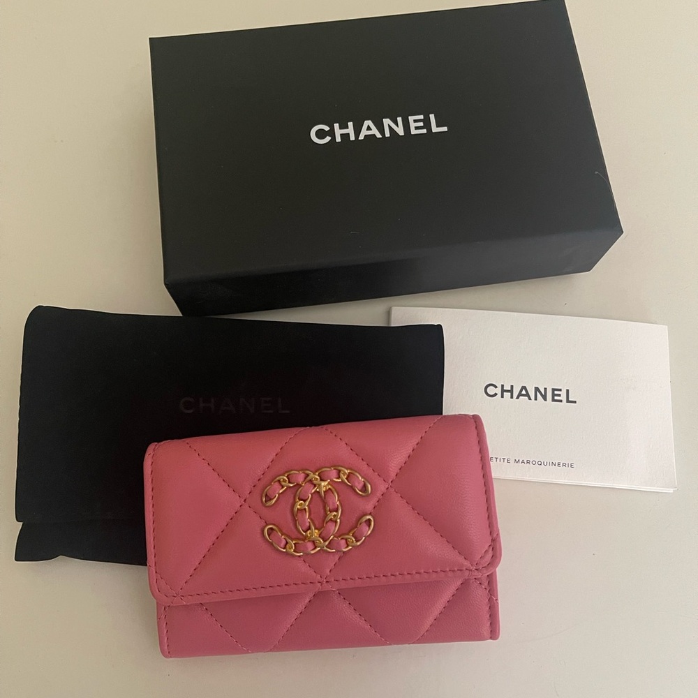 Chanel Pink Quilted Leather Wallet